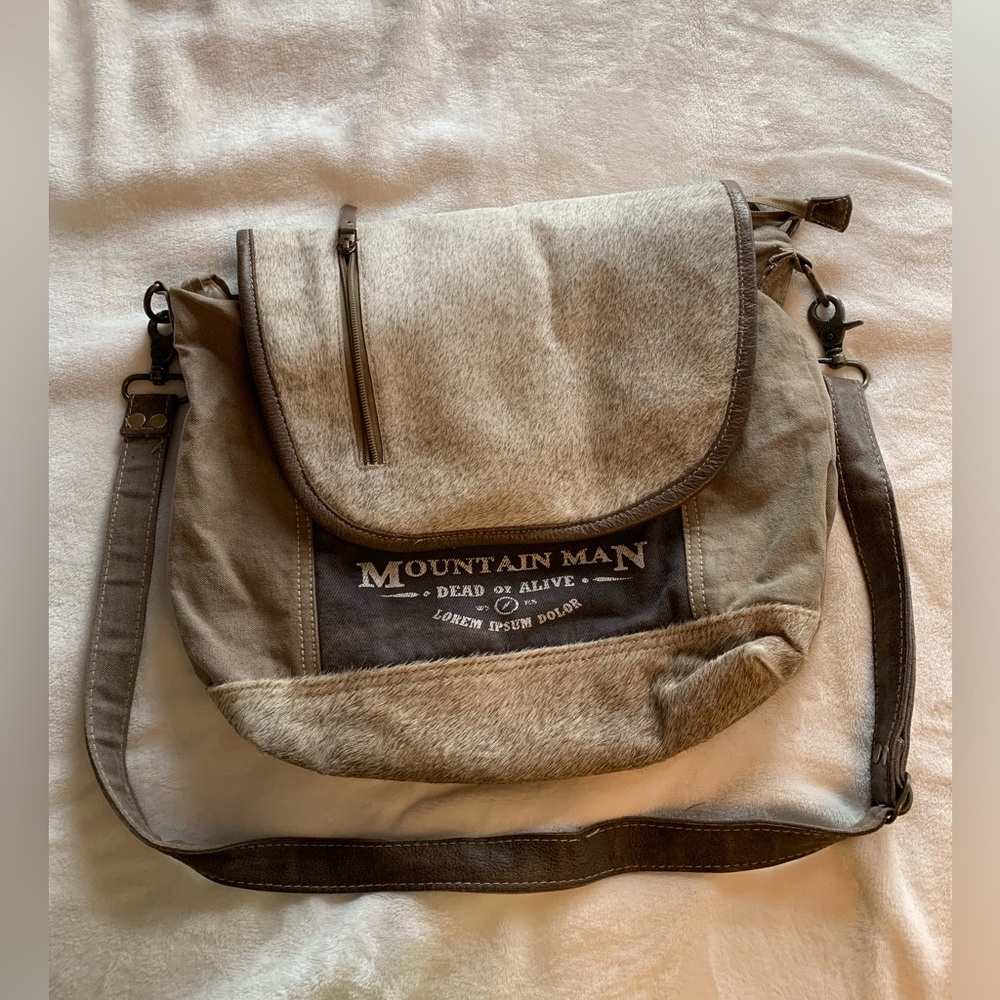 Myra Purse